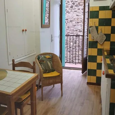 For 2 People Apartment *